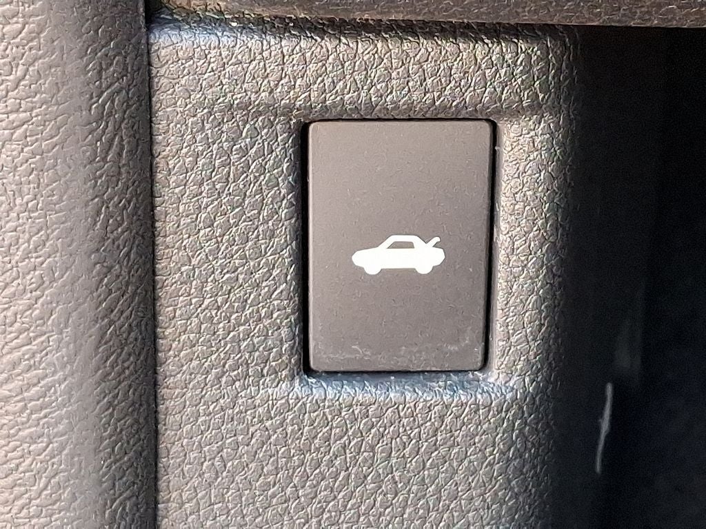 2023 Honda Accord EX w/o BSI
