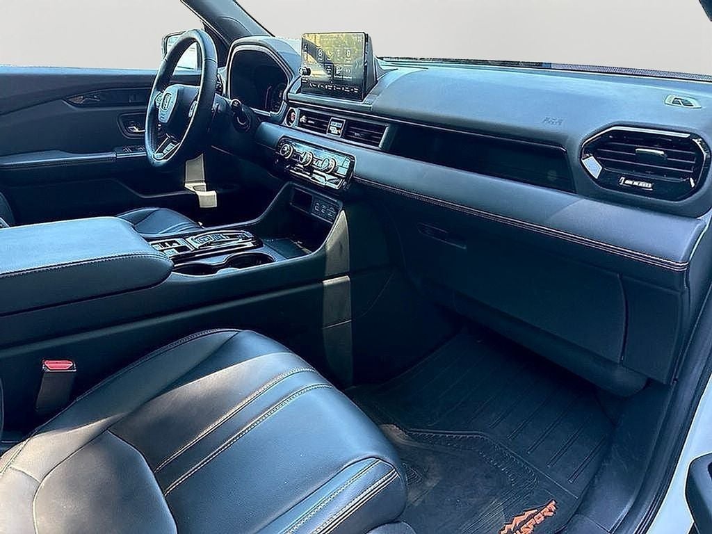 2023 Honda Pilot TrailSport