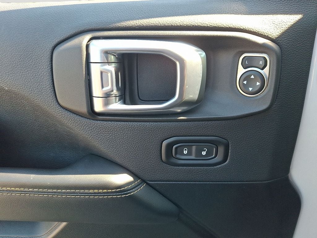 2024 Jeep Wrangler Sahara 4X4