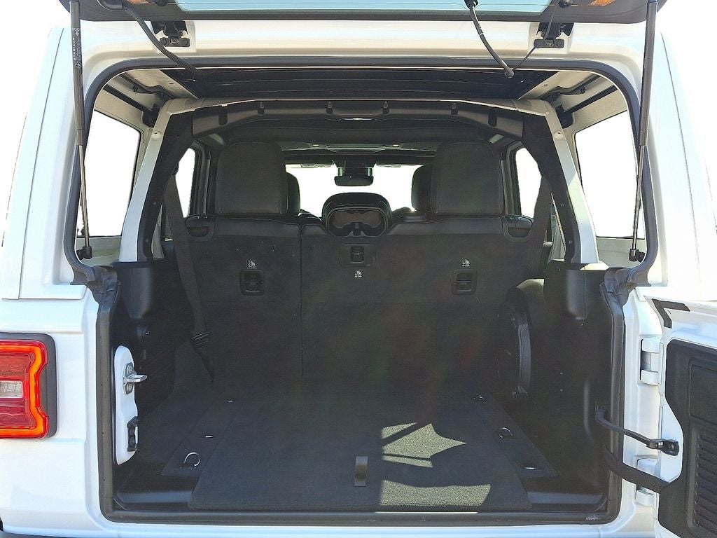 2024 Jeep Wrangler Sahara 4X4