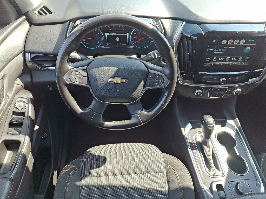 2018 Chevrolet Traverse LT Cloth w/1LT