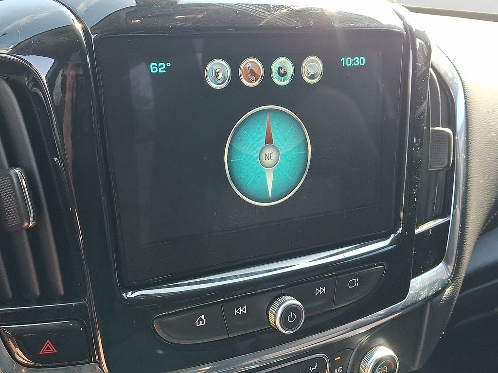 2018 Chevrolet Traverse LT Cloth w/1LT