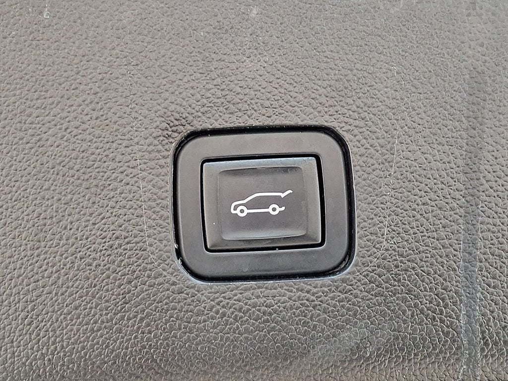 2018 Chevrolet Traverse LT Cloth w/1LT