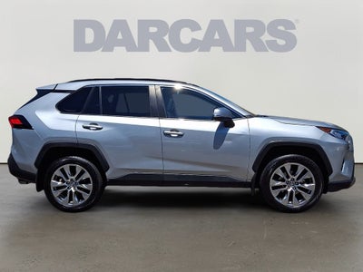 2019 Toyota RAV4 XLE Premium w/Premium Grade Weather Package