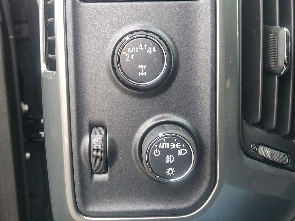 2018 Chevrolet Silverado 1500 LT LT1