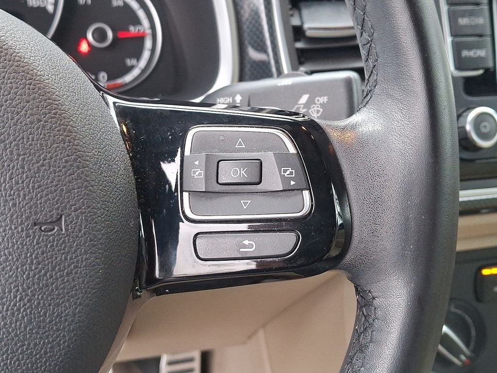 2013 Volkswagen Beetle 2.0 TSi