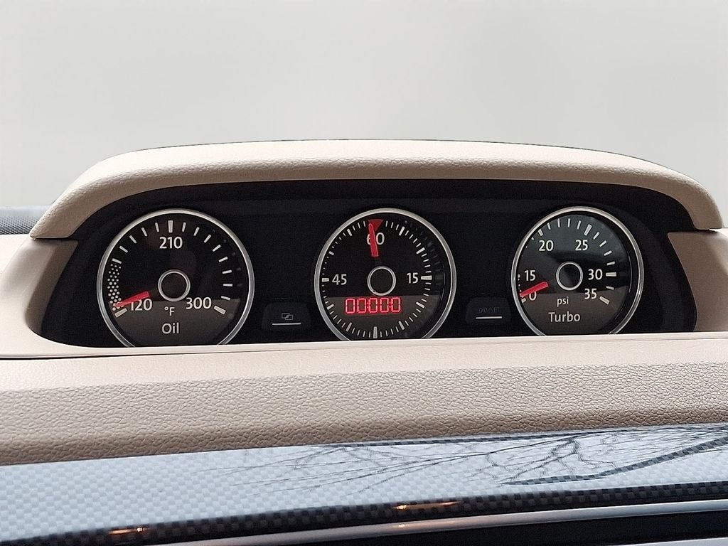 2013 Volkswagen Beetle 2.0 TSi