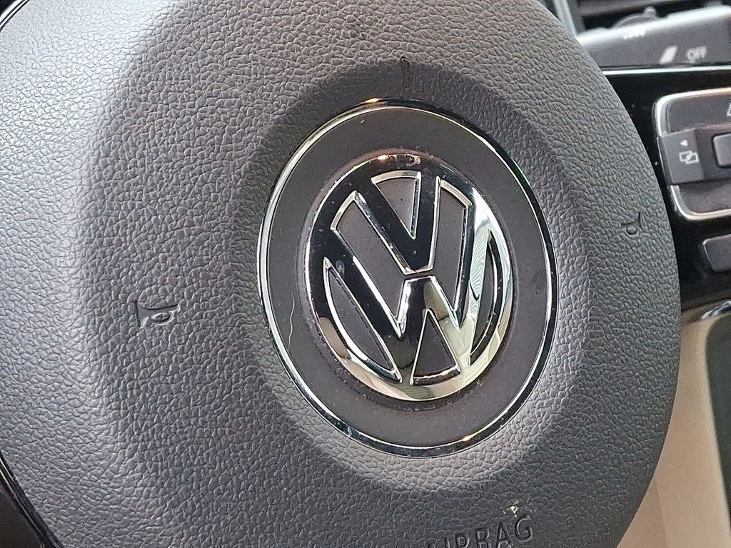 2013 Volkswagen Beetle 2.0 TSi