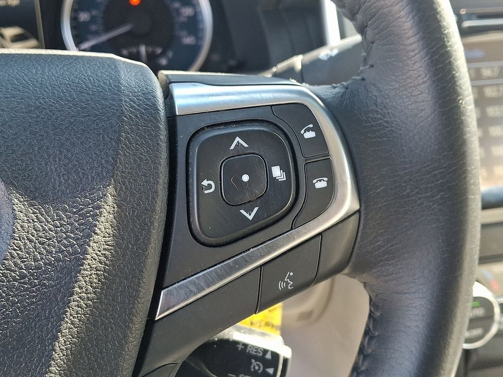 2017 Toyota Camry XLE