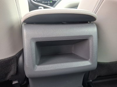 2022 Toyota Camry SE AWD