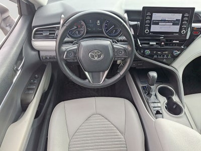 2022 Toyota Camry SE AWD
