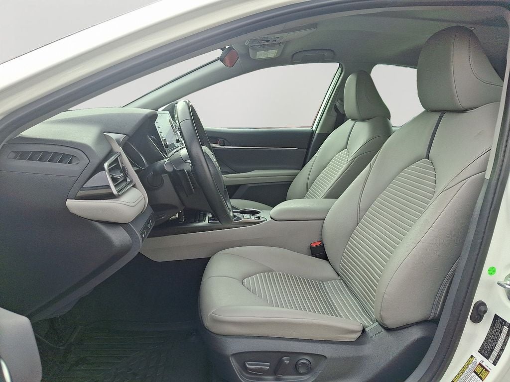 2022 Toyota Camry SE AWD