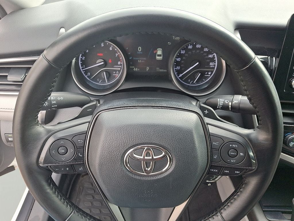 2022 Toyota Camry SE AWD