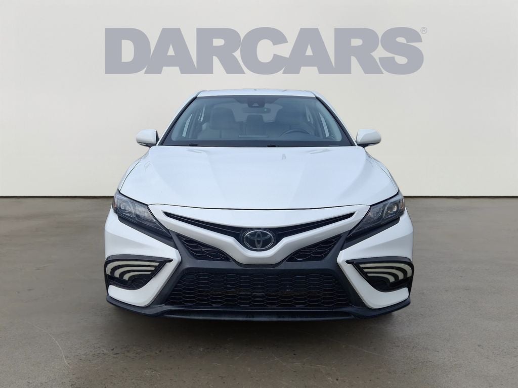 2022 Toyota Camry SE AWD