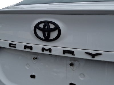 2022 Toyota Camry SE AWD