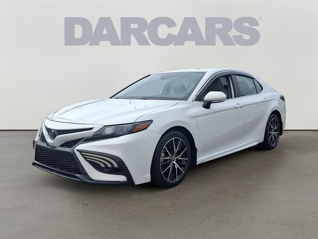 2022 Toyota Camry SE AWD