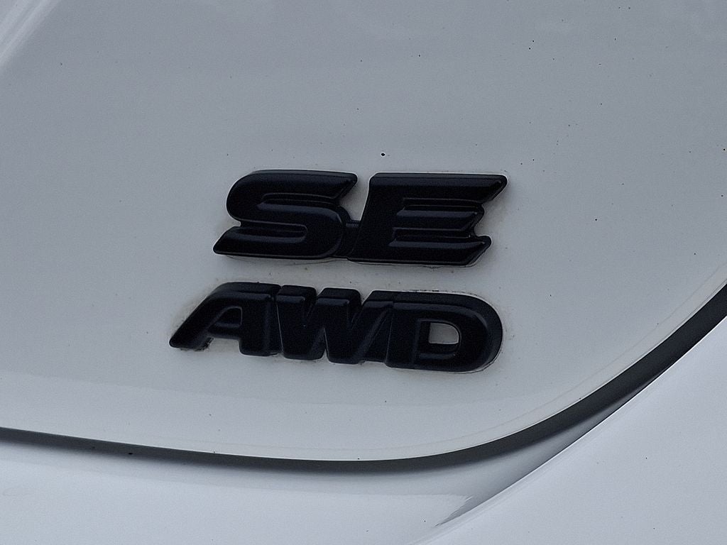 2022 Toyota Camry SE AWD
