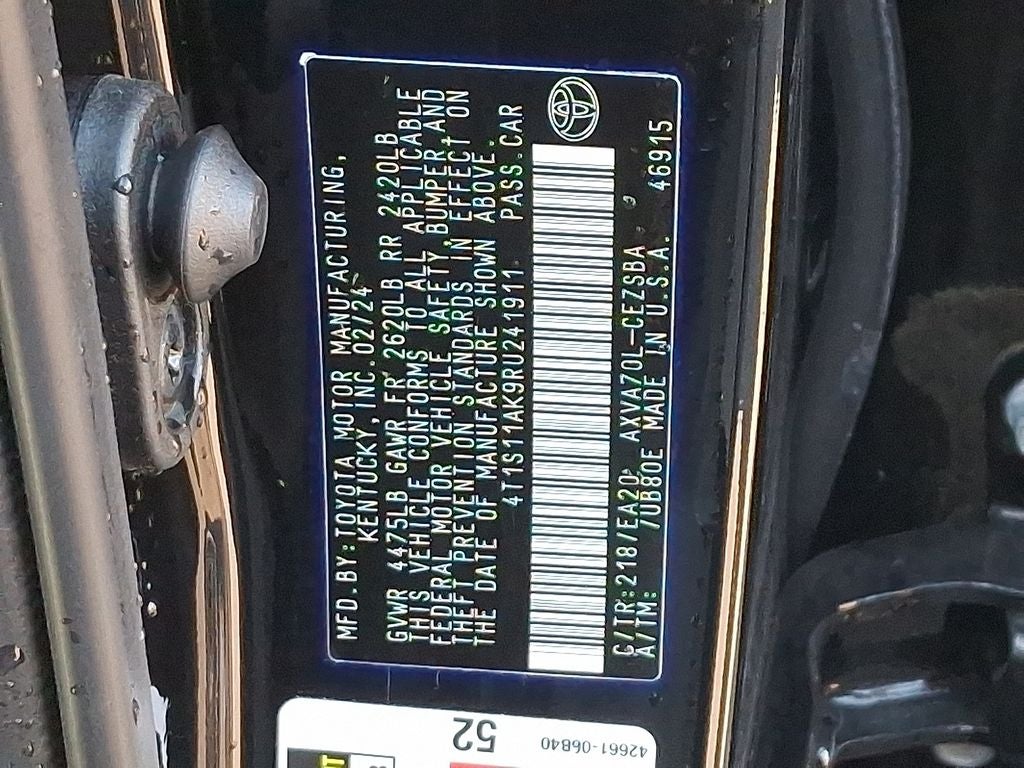 2024 Toyota Camry SE