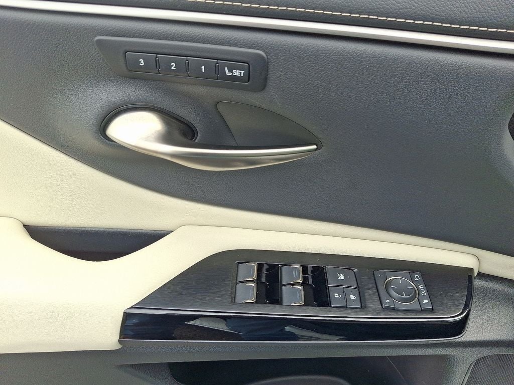 2023 Lexus ES 350 350