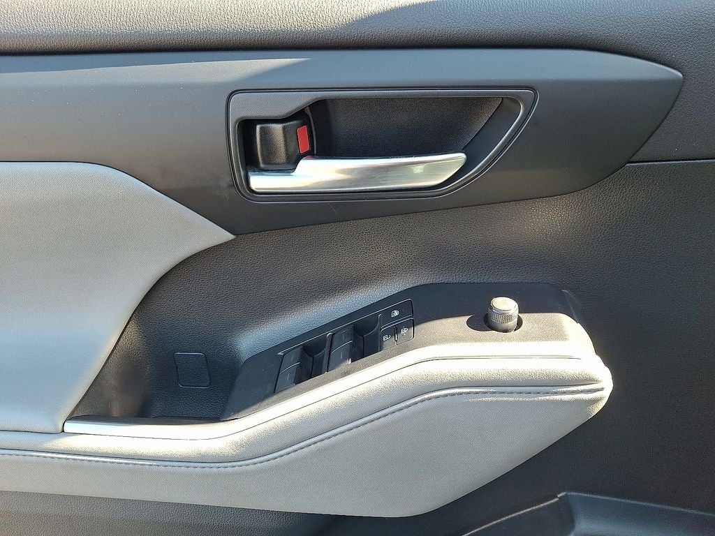 2020 Toyota Highlander Hybrid XLE AWD