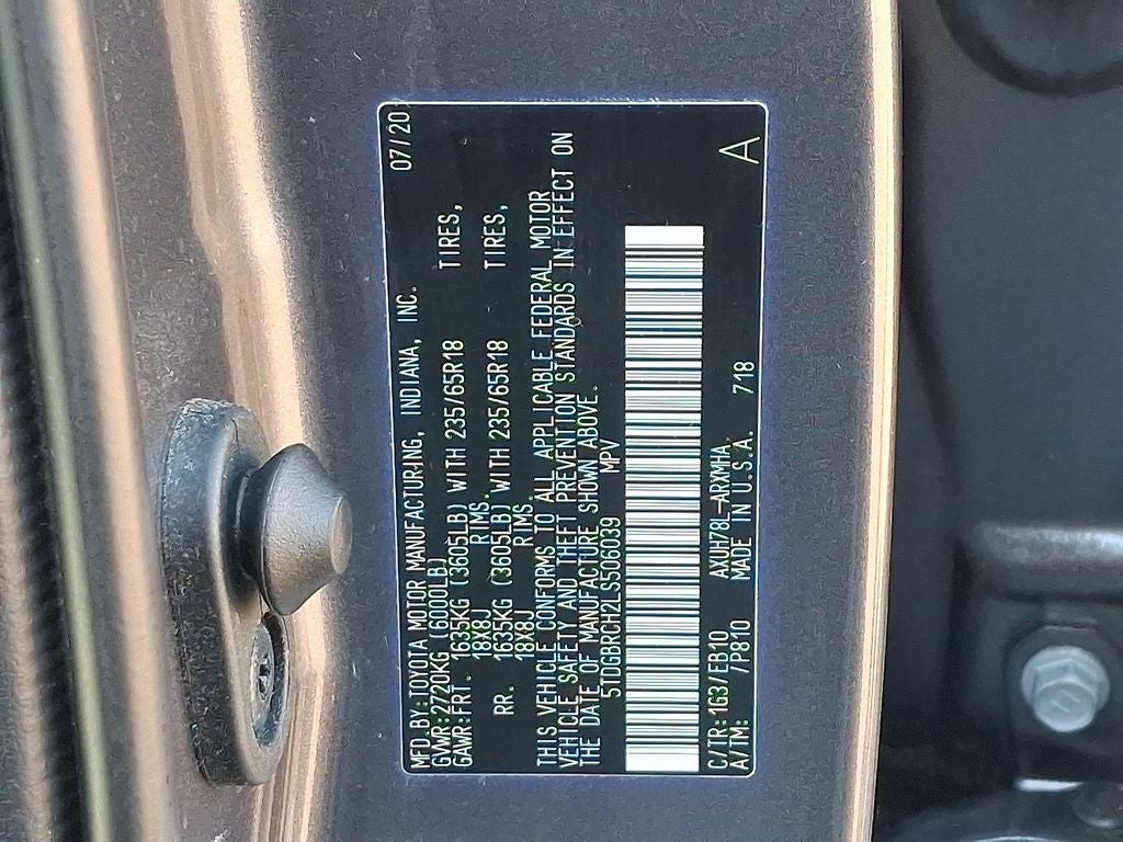 2020 Toyota Highlander Hybrid XLE AWD