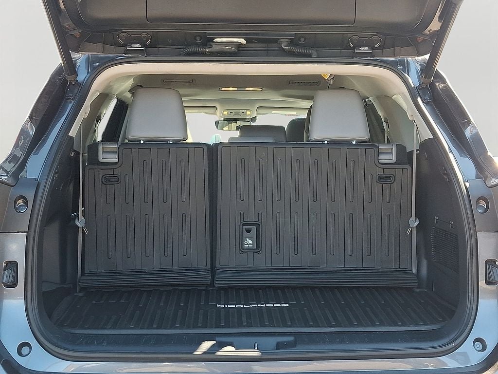 2020 Toyota Highlander Hybrid XLE AWD