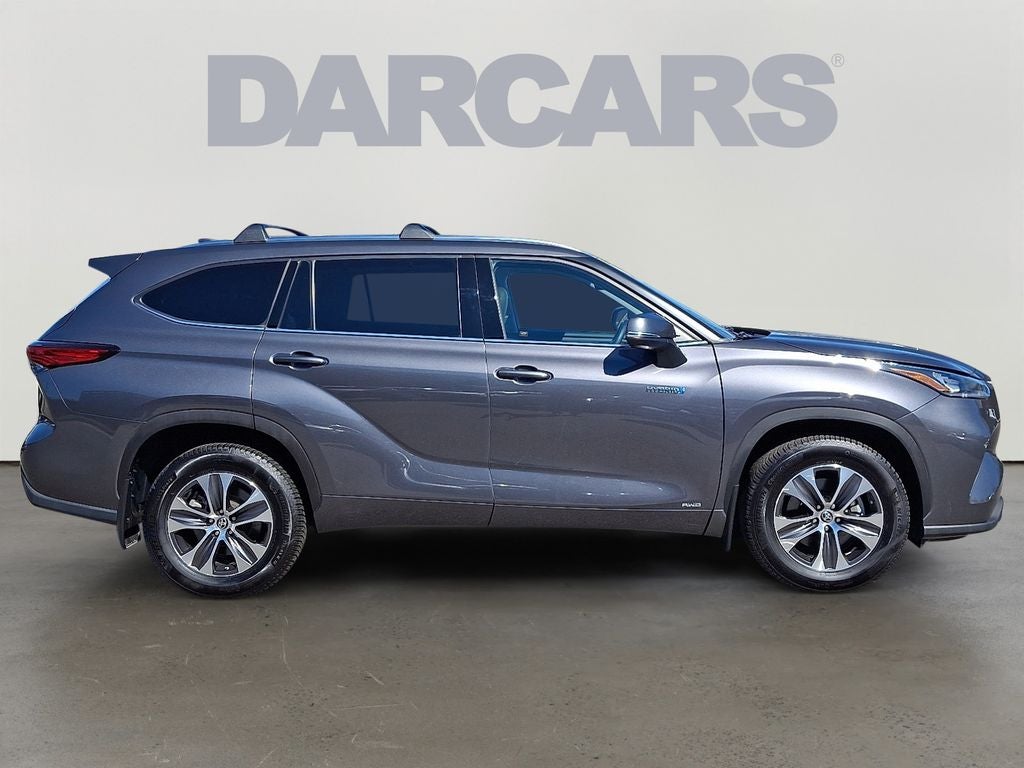 2020 Toyota Highlander Hybrid XLE AWD