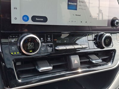 2024 Toyota Highlander Platinum AWD