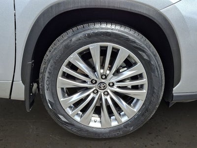 2024 Toyota Highlander Platinum AWD