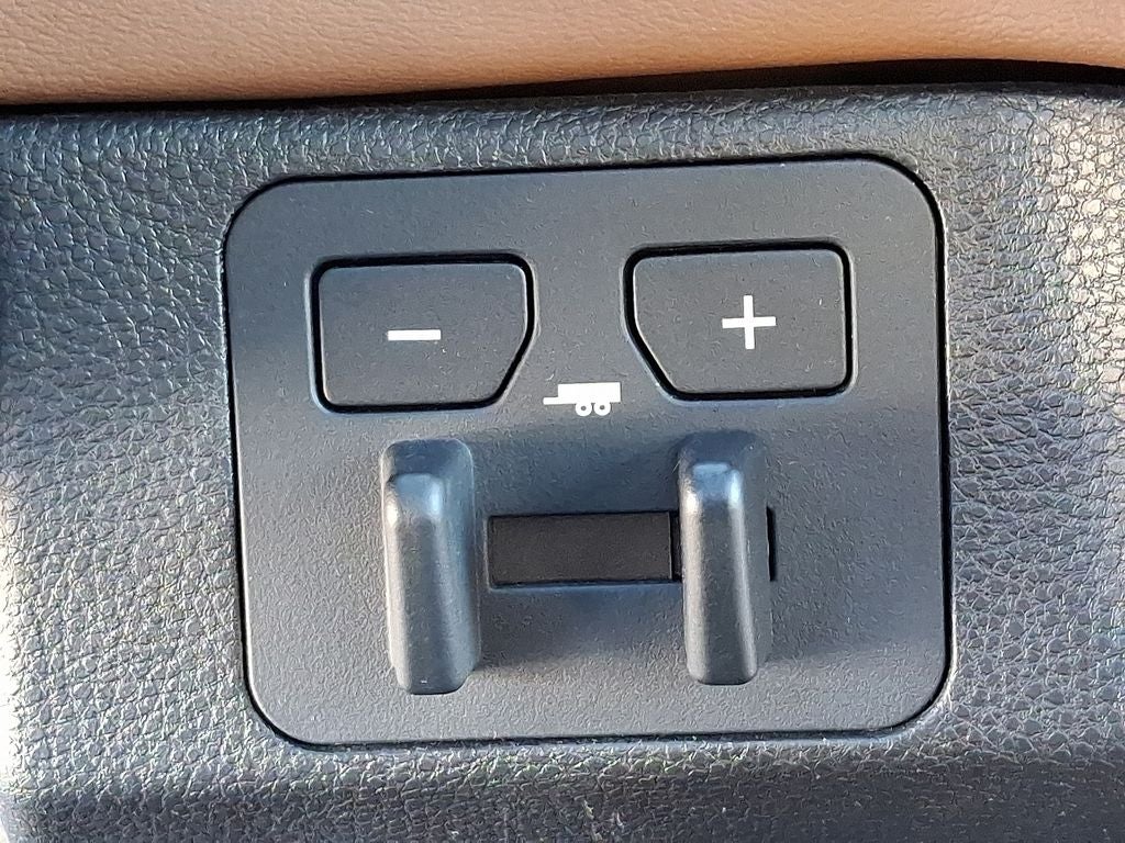 2025 Toyota Tundra Hybrid 1794 Edition