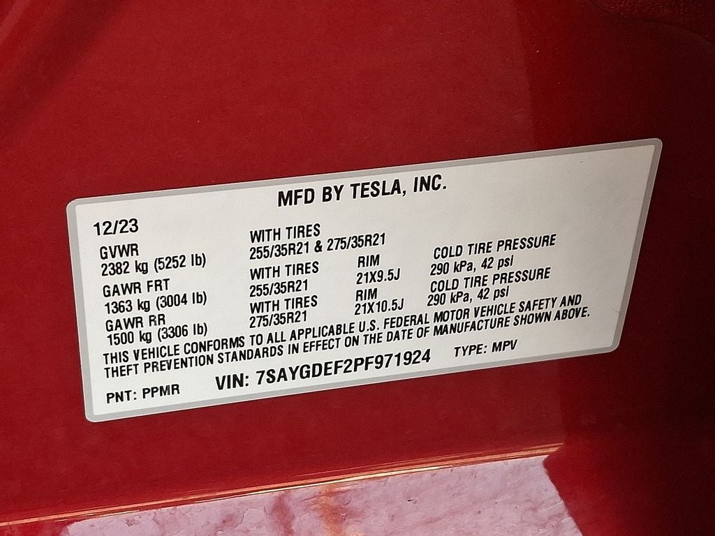 2023 Tesla Model Y Performance