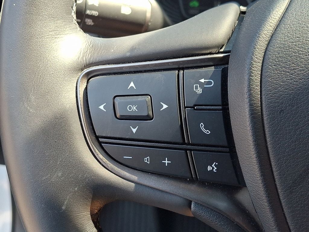 2023 Lexus UX 250h Premium 250h Premium AWD