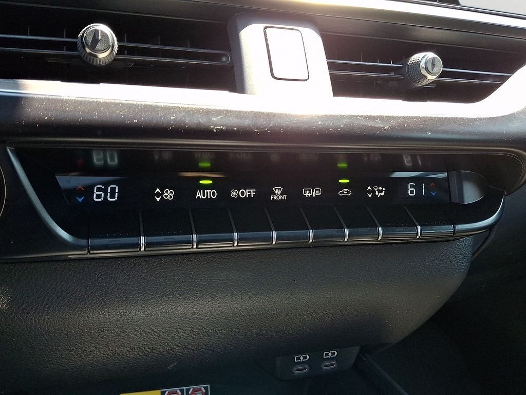 2024 Lexus UX 250h Premium 250h Premium AWD