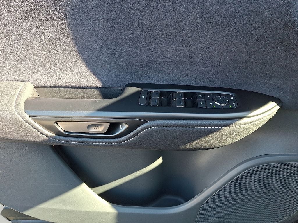 2023 Lexus RZ 450e Premium