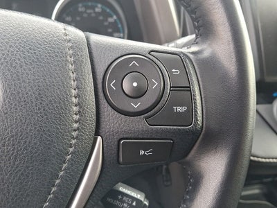 2017 Toyota RAV4 Hybrid XLE