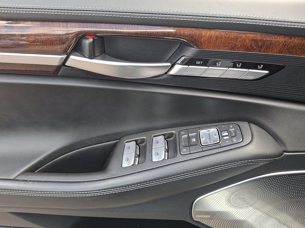2017 Genesis G90 3.3T Premium