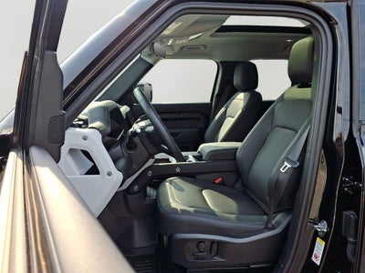 2025 Land Rover Defender 110 S