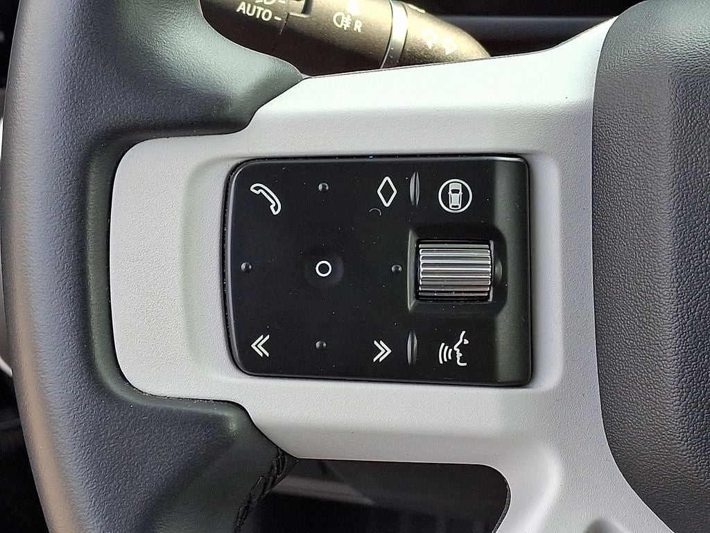 2025 Land Rover Defender 110 S