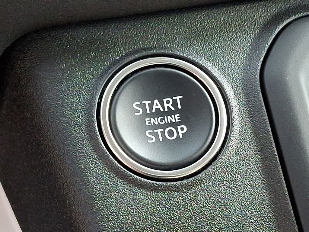 2025 Land Rover Defender 110 S