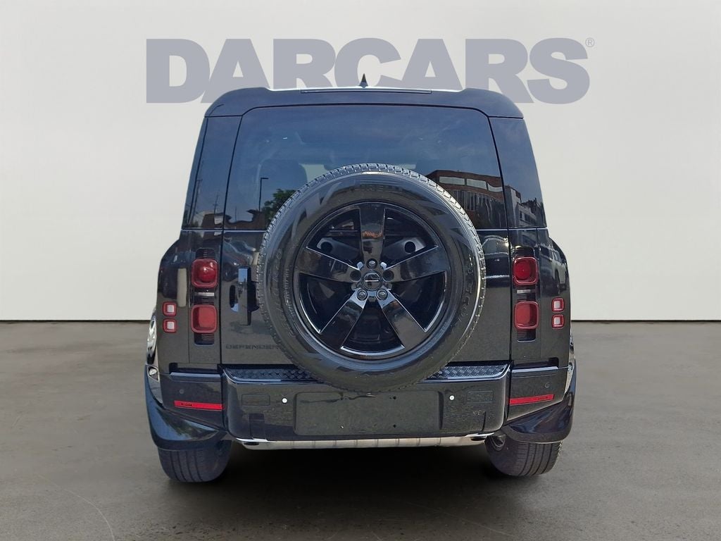 2025 Land Rover Defender 110 S