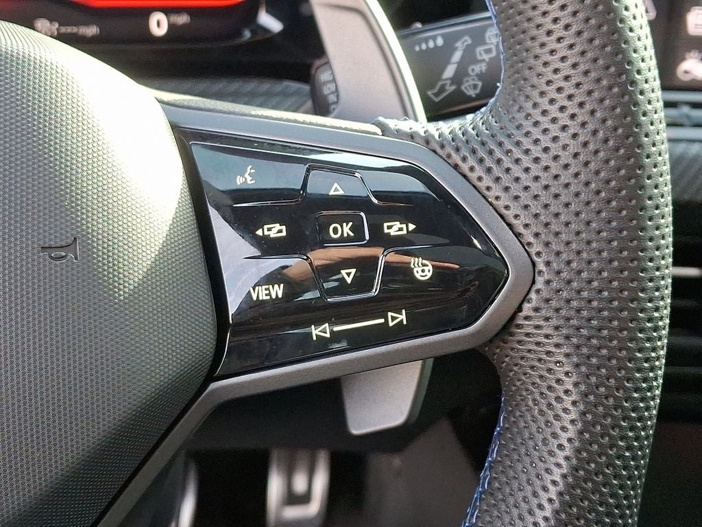 2024 Volkswagen Golf R 2.0T